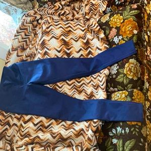 Alo navy yoga leggings